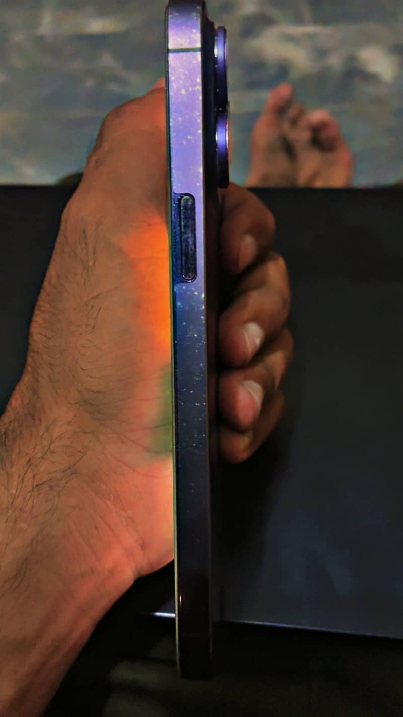Apple iPhone 14 Pro Max 8