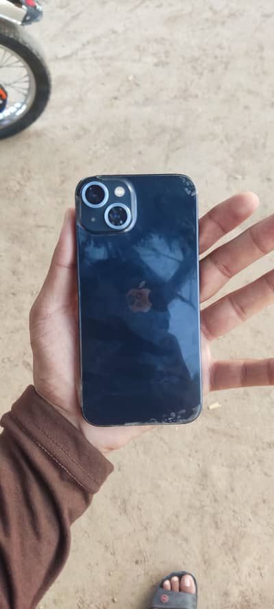 Apple iPhone 13