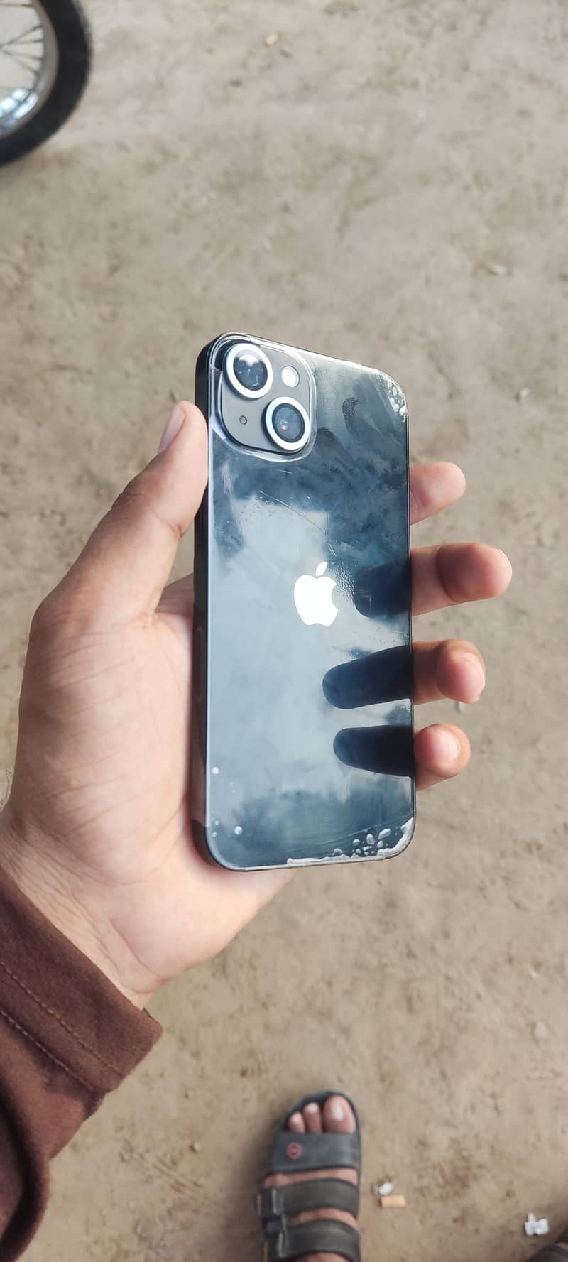 Apple iPhone 13 1