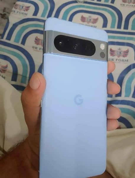 Google Pixel 8 Pro 0