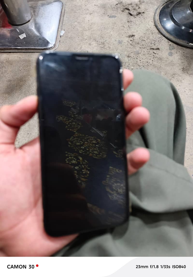 Apple iPhone X 2