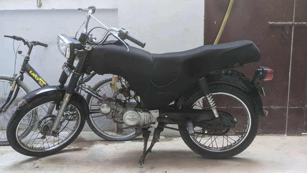 Unique UD 70 0