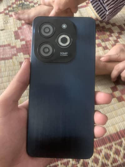 Infinix Smart 8 Pro