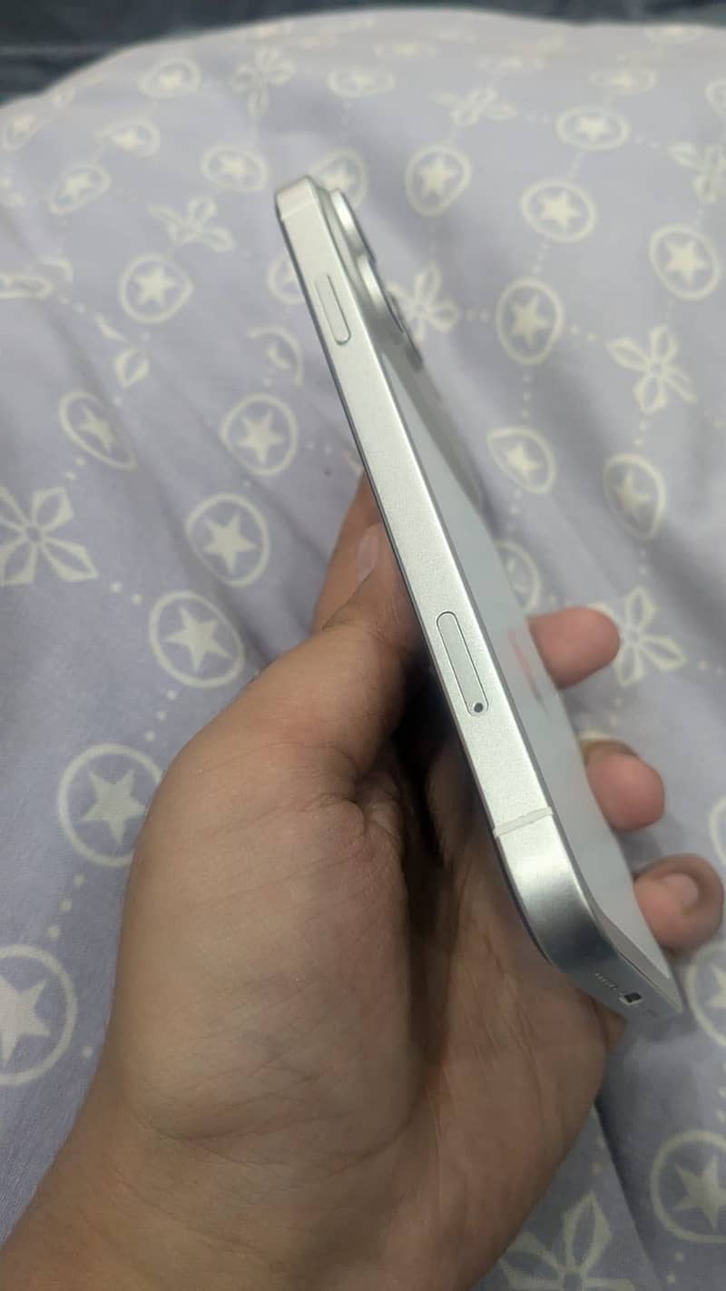 Apple iPhone 11 5