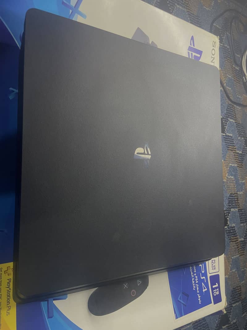 Play station 4 1
