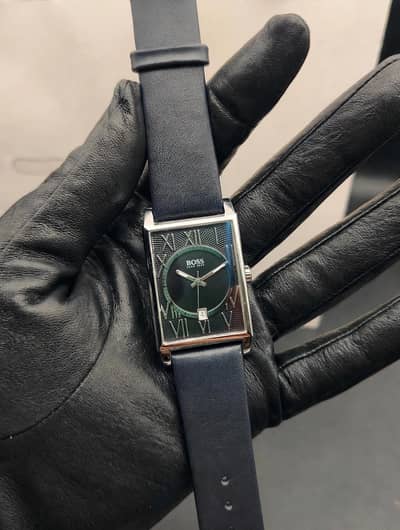 all orignal hugo boss brand new condition COD available