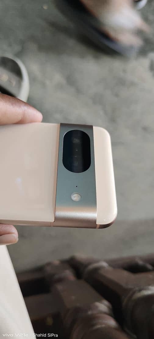 Google Pixel 8 3