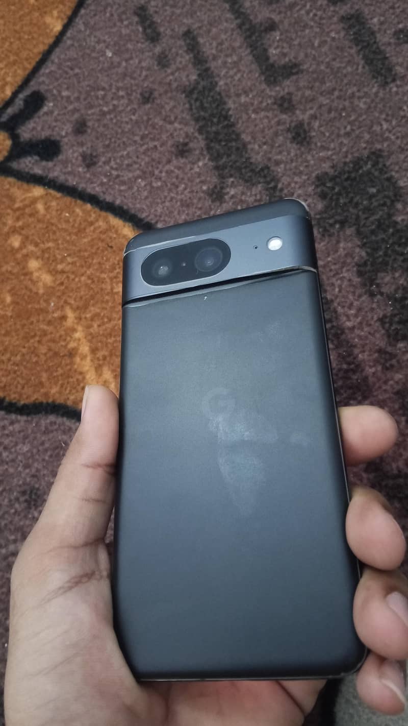 Google Pixel 8 1