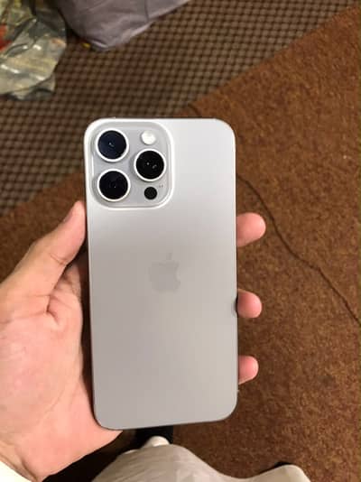 Apple iPhone 15 Pro Max with box