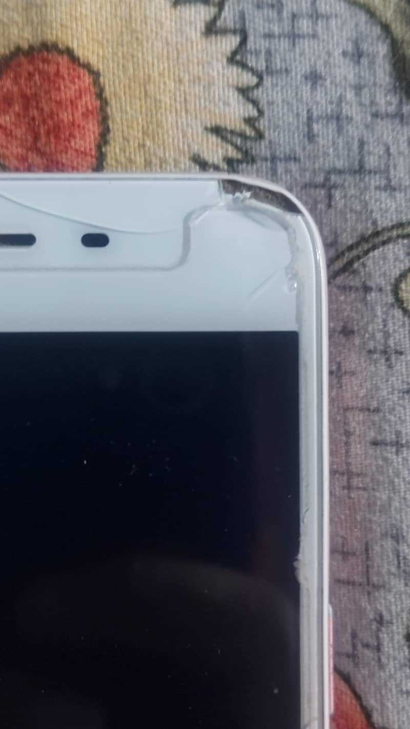OPPO A57 4