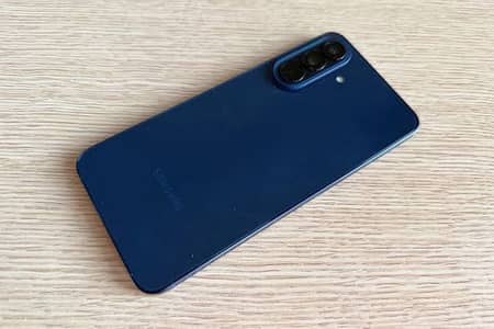 Samsung Mobile A57