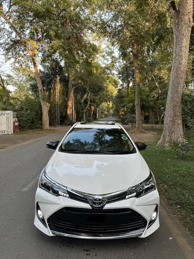 Toyota Corolla Altis 2016