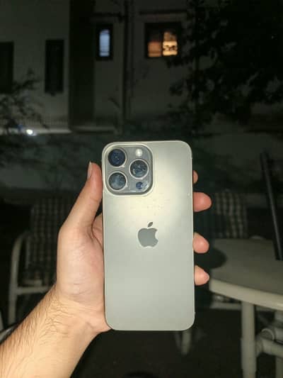 Apple iPhone 15 Pro Max jv