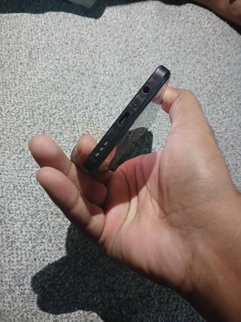 OPPO A60 1
