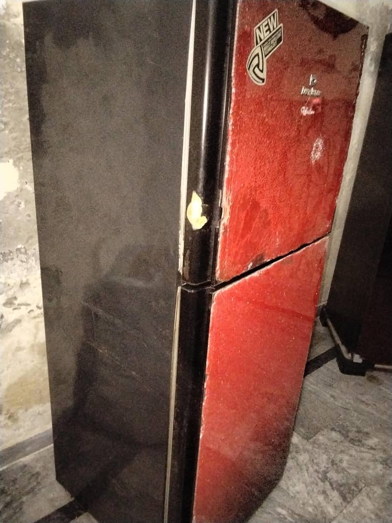 Dawlance refrigerator 2