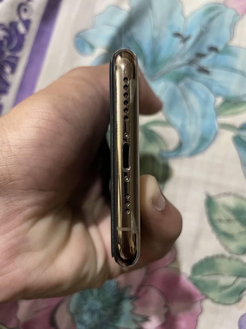 Apple iPhone 11 Pro 3