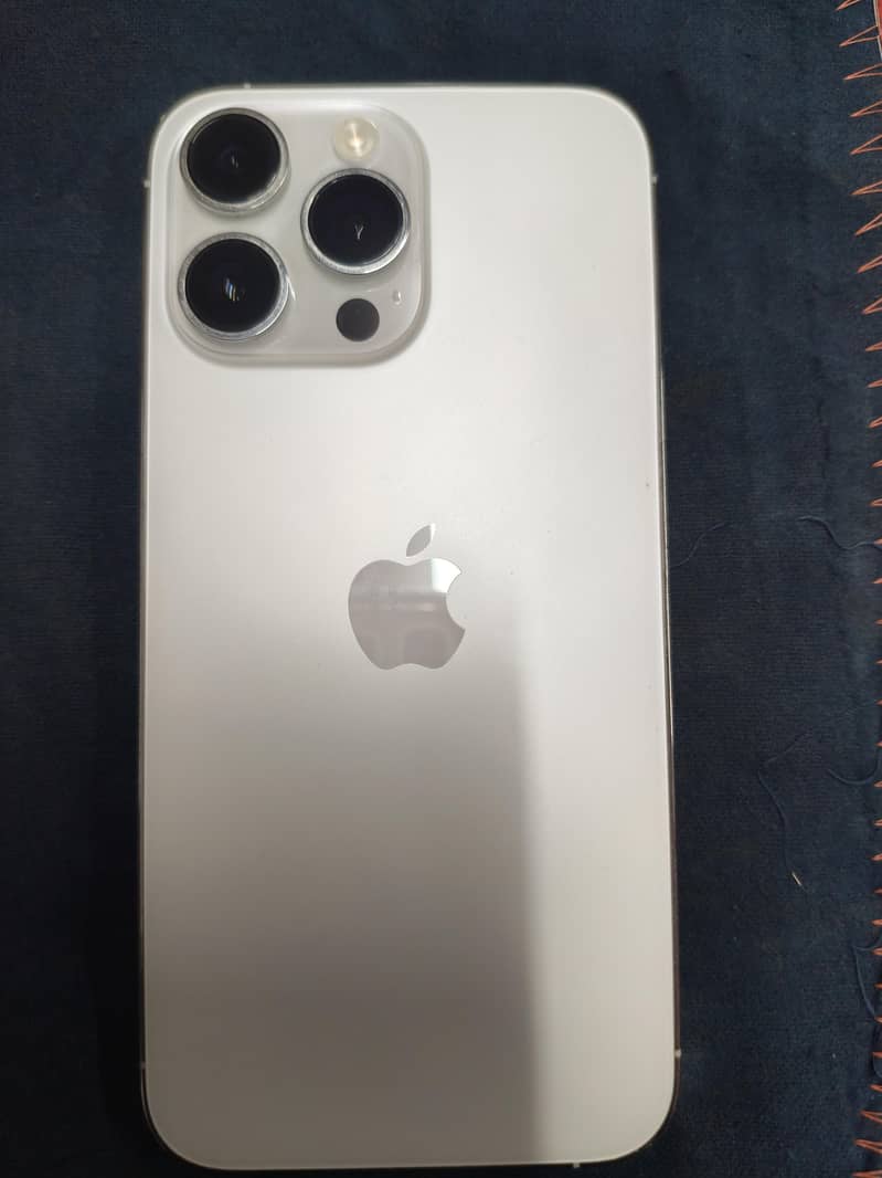 Apple iPhone 14 Pro Max 0