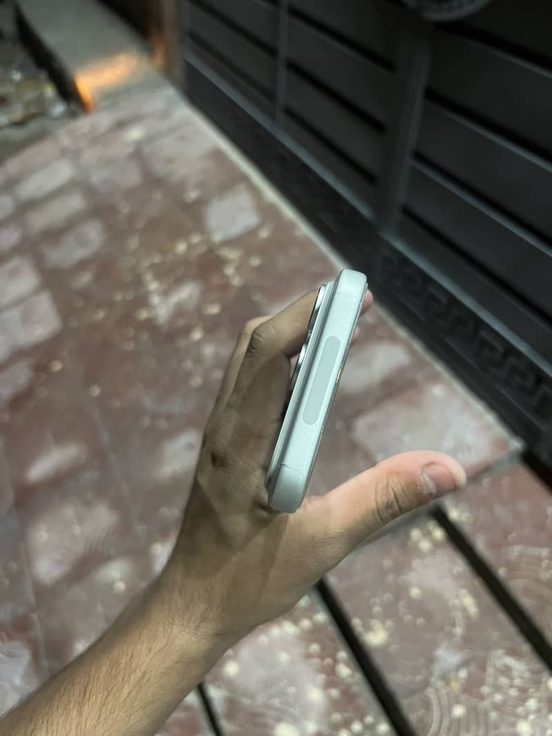 Apple iPhone 17 Pro Max 1