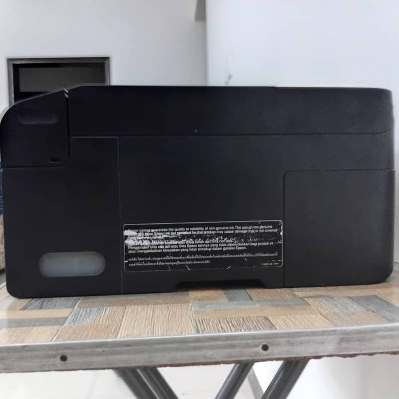 EpsonL3250 colour printer with scanner working 9/10 condition 1