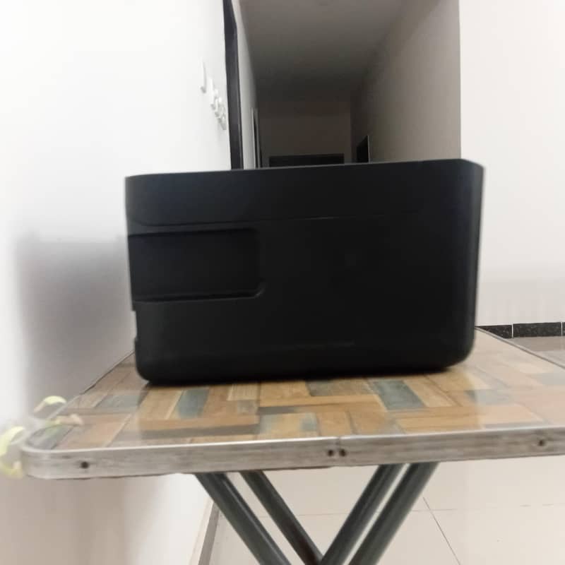 EpsonL3250 colour printer with scanner working 9/10 condition 5
