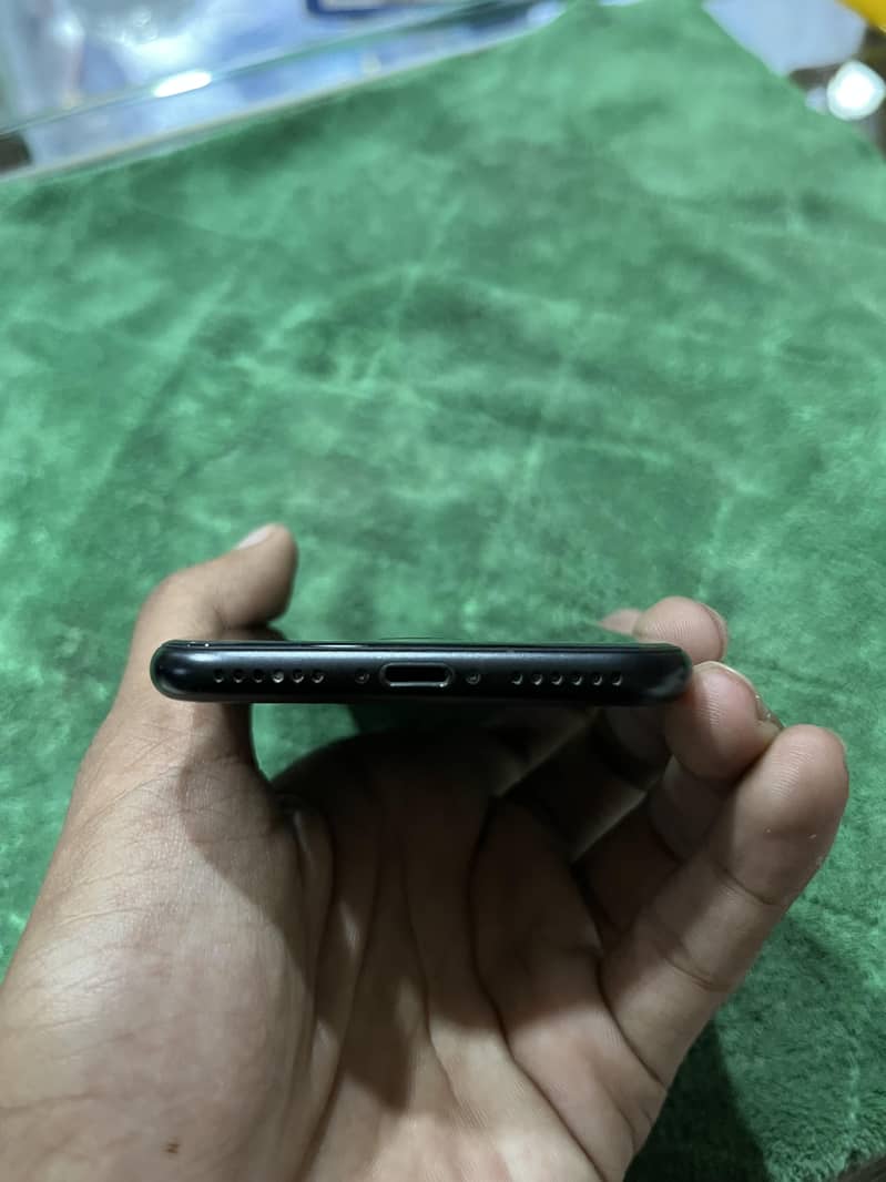 Apple iPhone SE 5