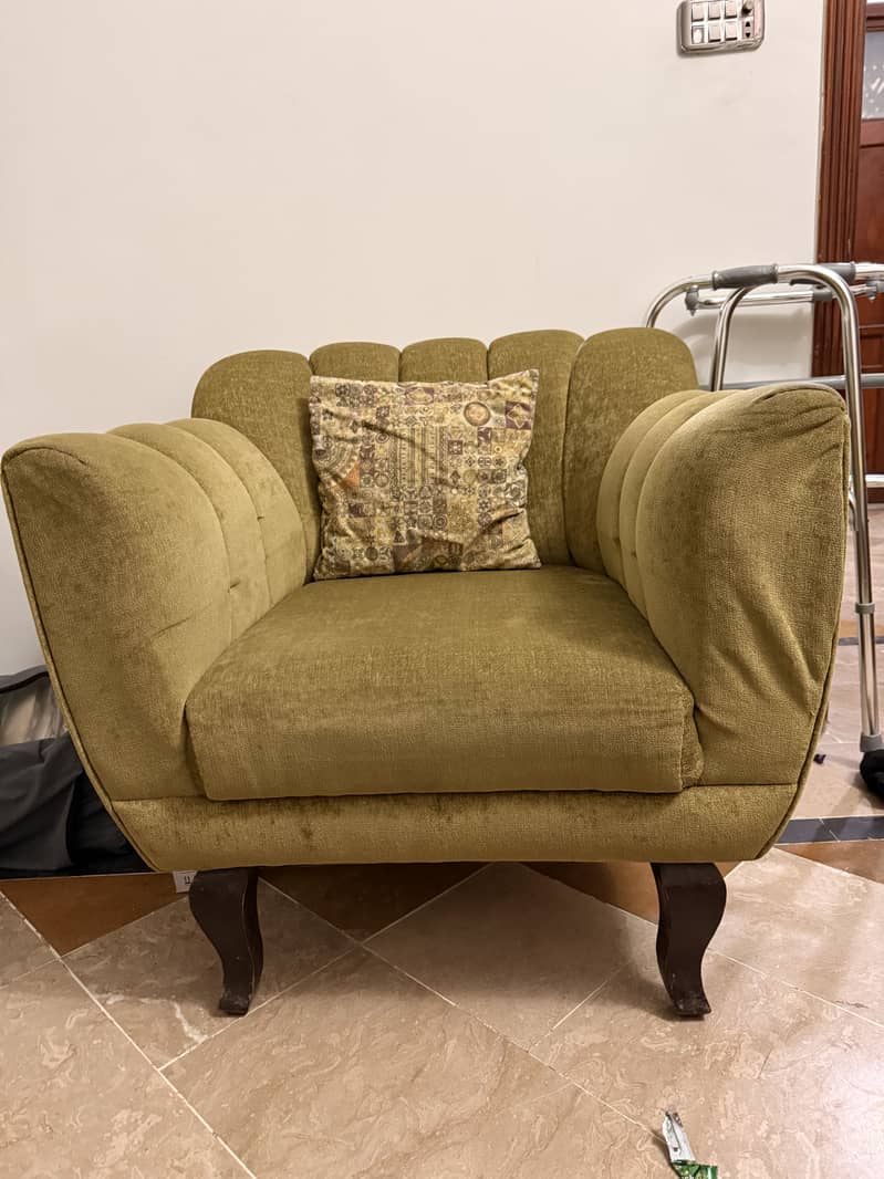 4 Seater sofa set 1