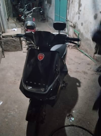 matro. electric skotee T9 sport for slae
