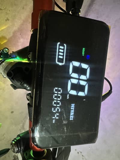 Niyazi v8pro 3000w dual motor electric scooty