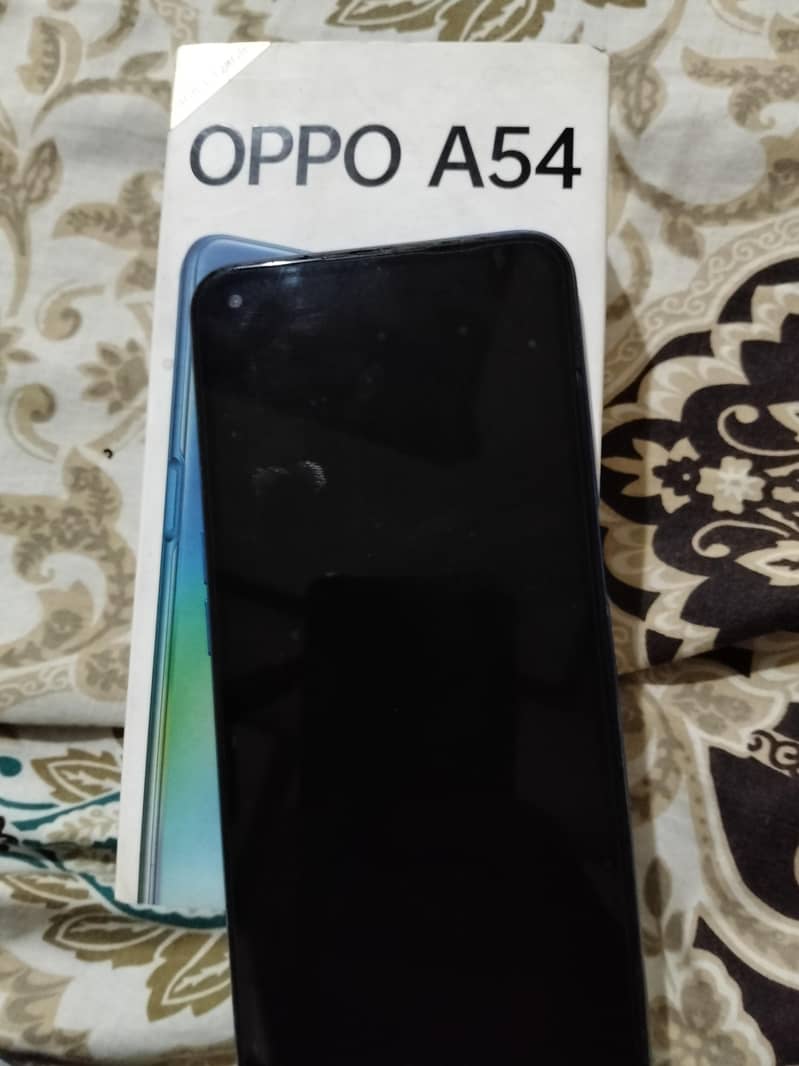 OPPO A54 4