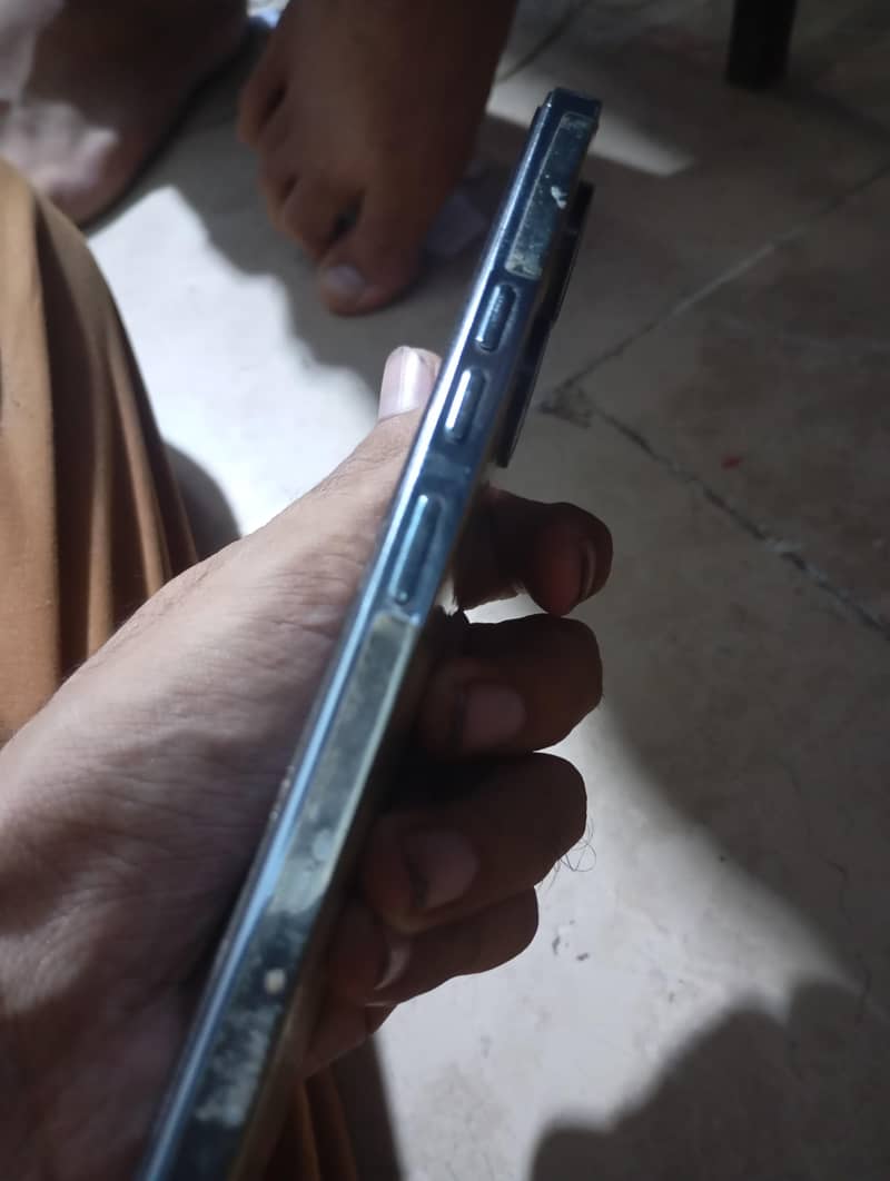 Tecno CAMON 20 2