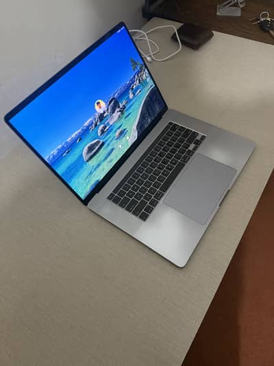 Macbook pro 2019 16inch