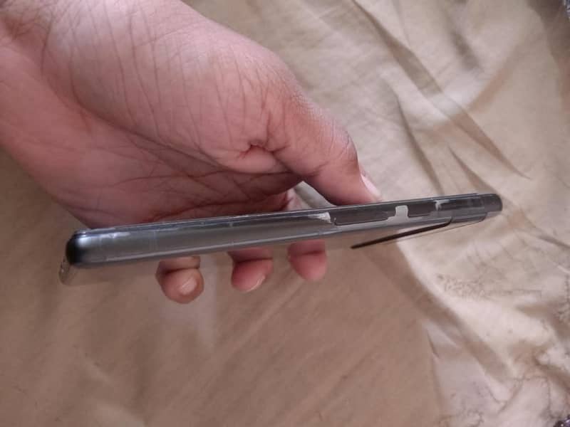 Google Pixel 6a 5