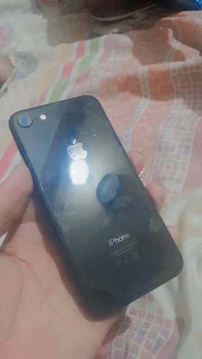 Apple iPhone 8