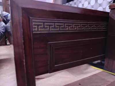 Good Condition Single Bad