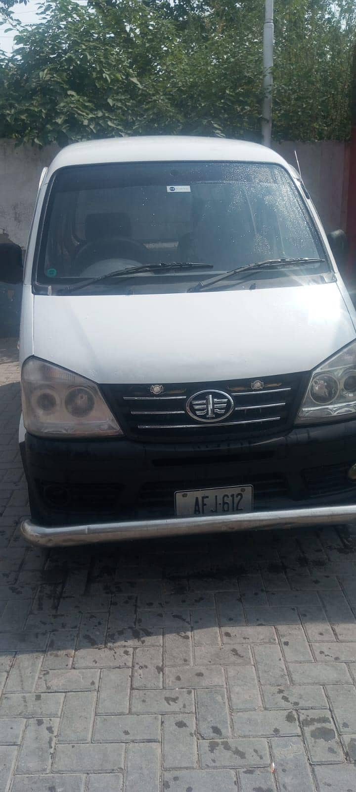 FAW mini van total januin. 3