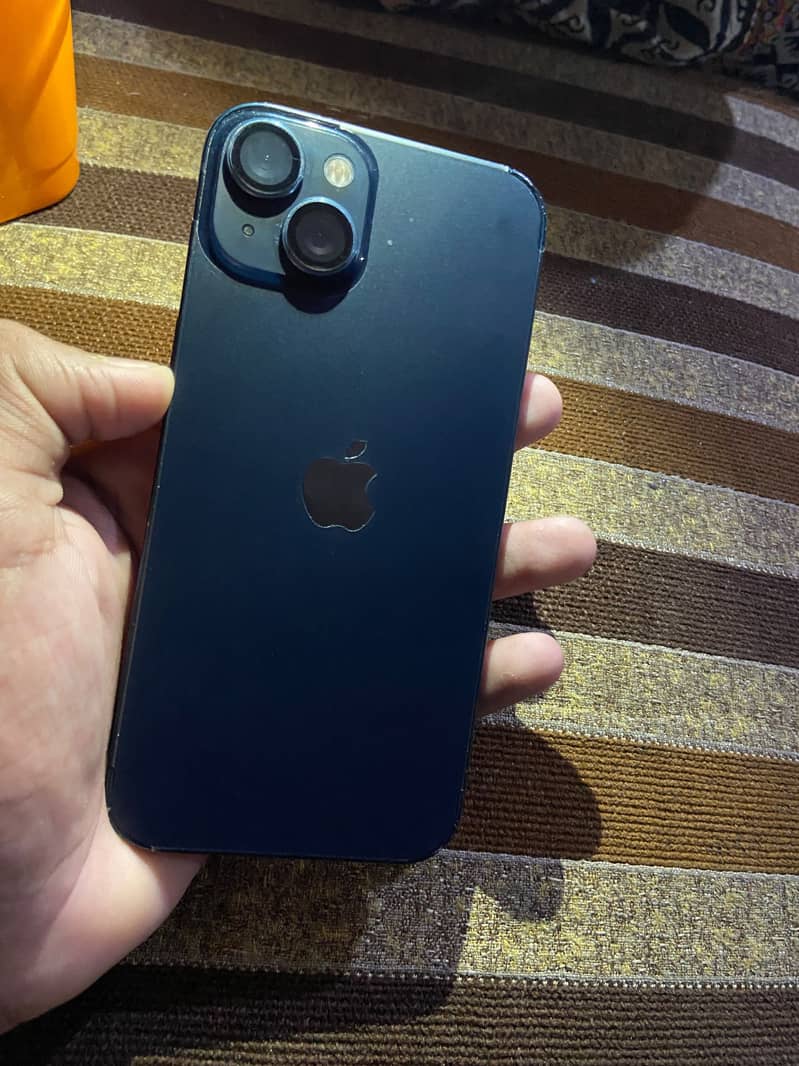 Apple iPhone 13 3