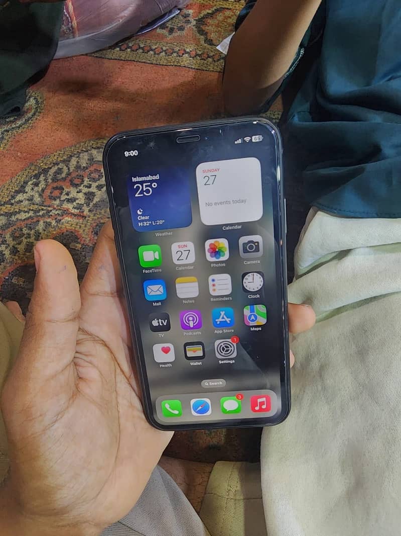 Apple iPhone XR 2