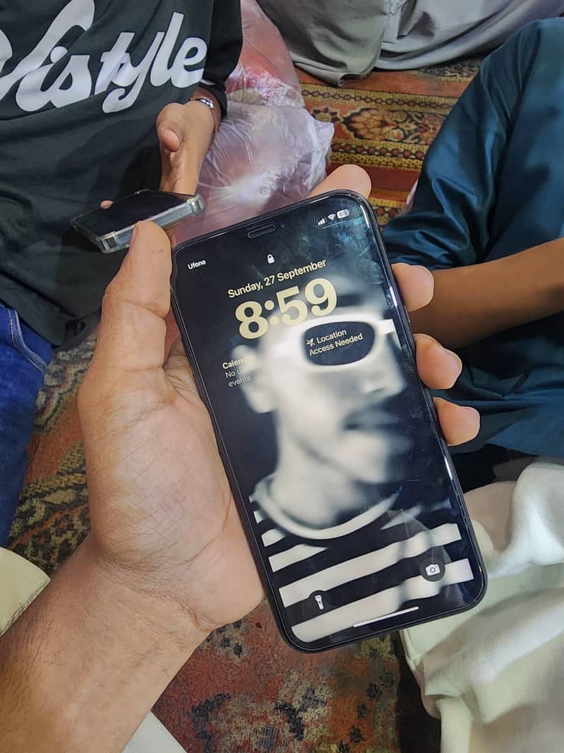 Apple iPhone XR 3
