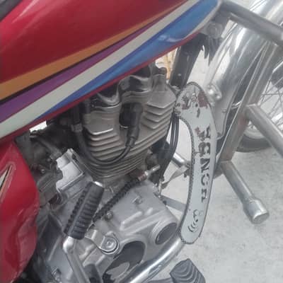 Honda 125 model 09 totally original bike