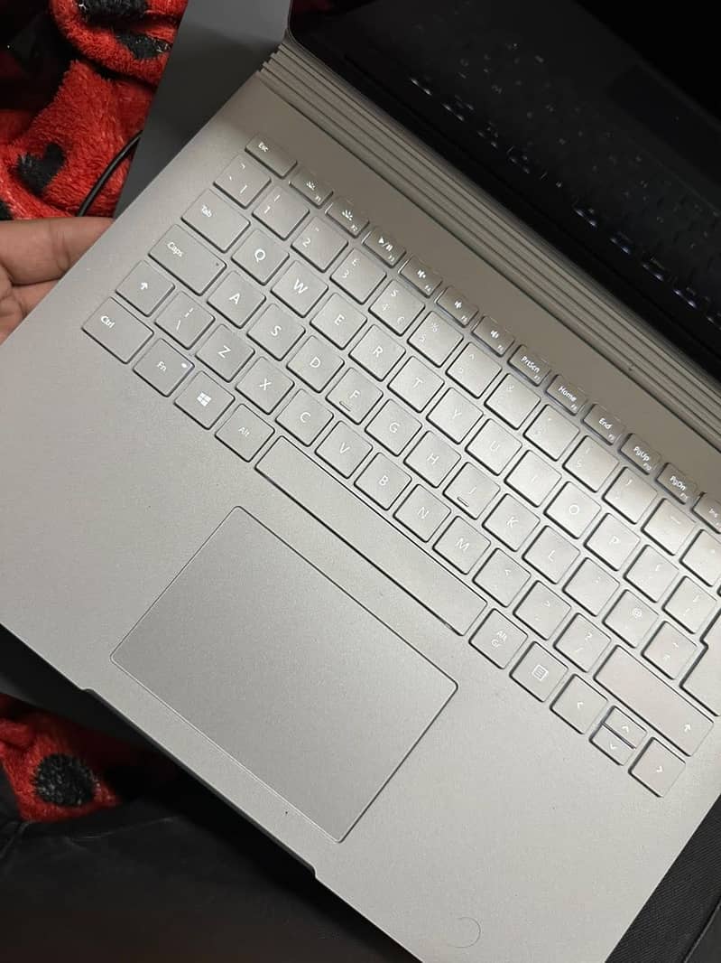 Microsoft surface book 2 || 1
