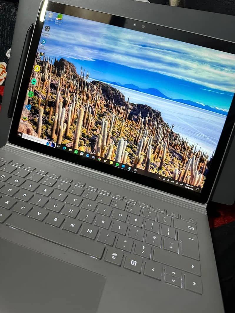 Microsoft surface book 2 || 4
