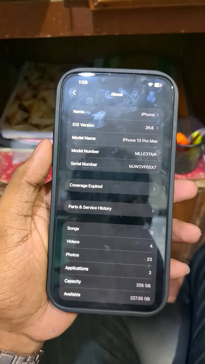 Apple iPhone 13 Pro Max 4