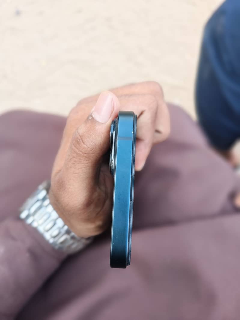 Apple iPhone 14 plus 128 gb Jv sim time available 1