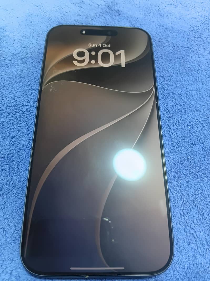 Apple iPhone 17 Pro Max 2
