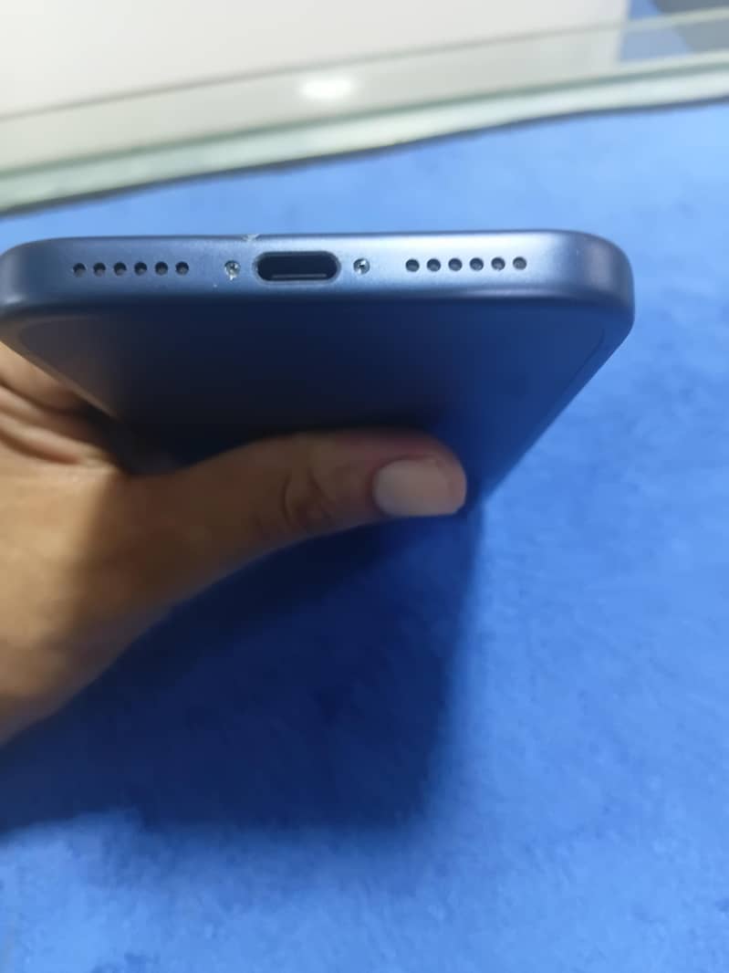 Apple iPhone 17 Pro Max 3