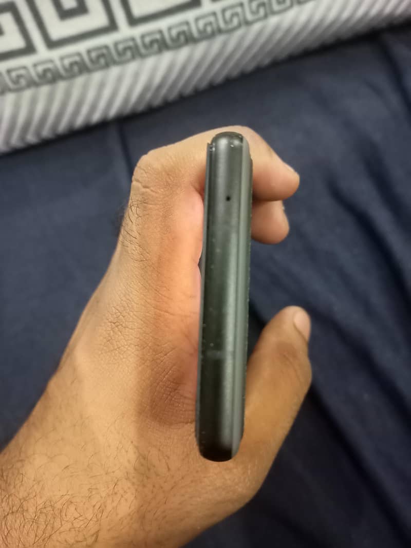 Google Pixel 6a 4