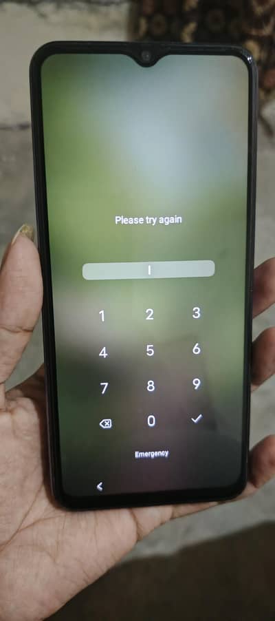 Vivo Y17s