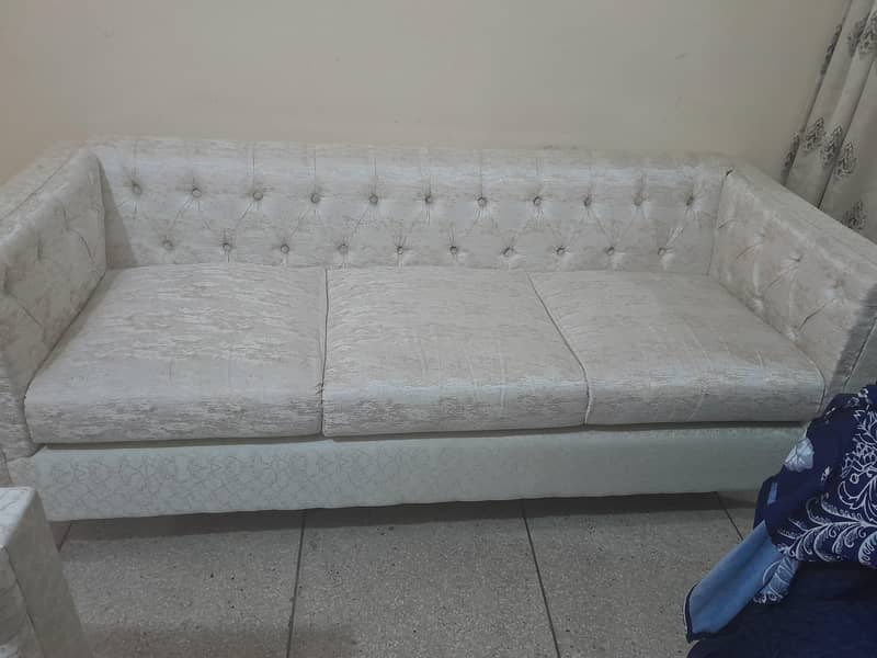 sofa sell 3