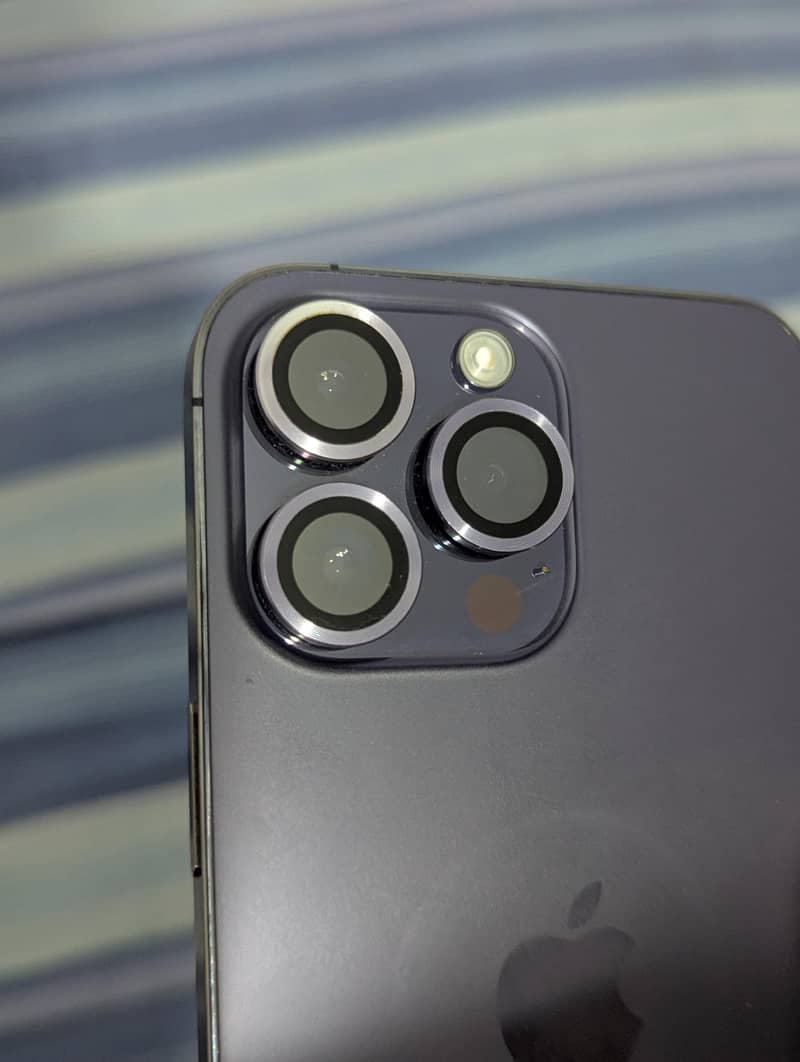 Apple iPhone 14 Pro Max 2