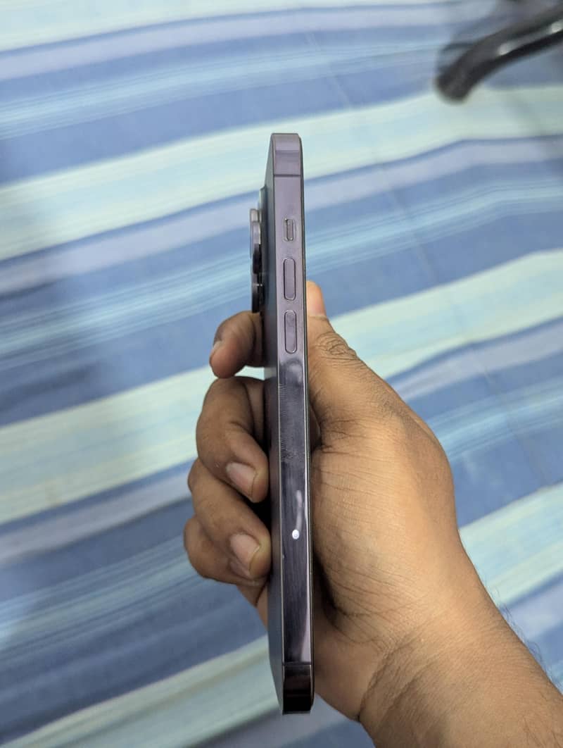 Apple iPhone 14 Pro Max 3